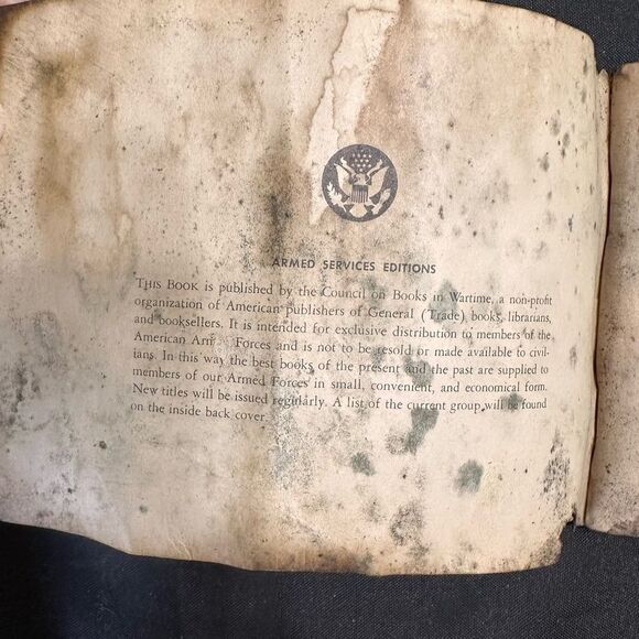 Vintage 1940s Armed Services Edition - Mr. Winkle Goes to War Novel - Picture 3 of 11